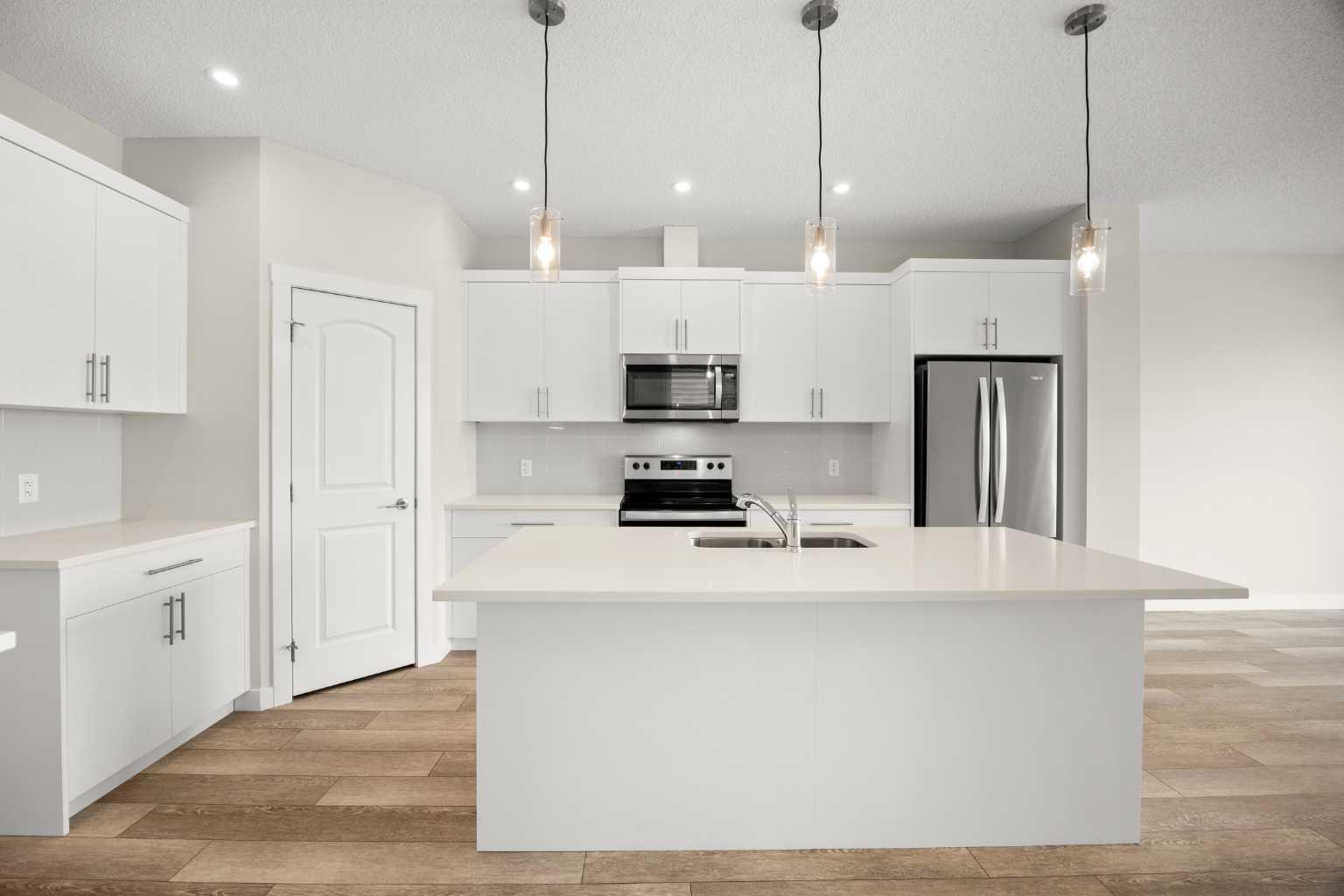 507 Lucas Boulevard NW