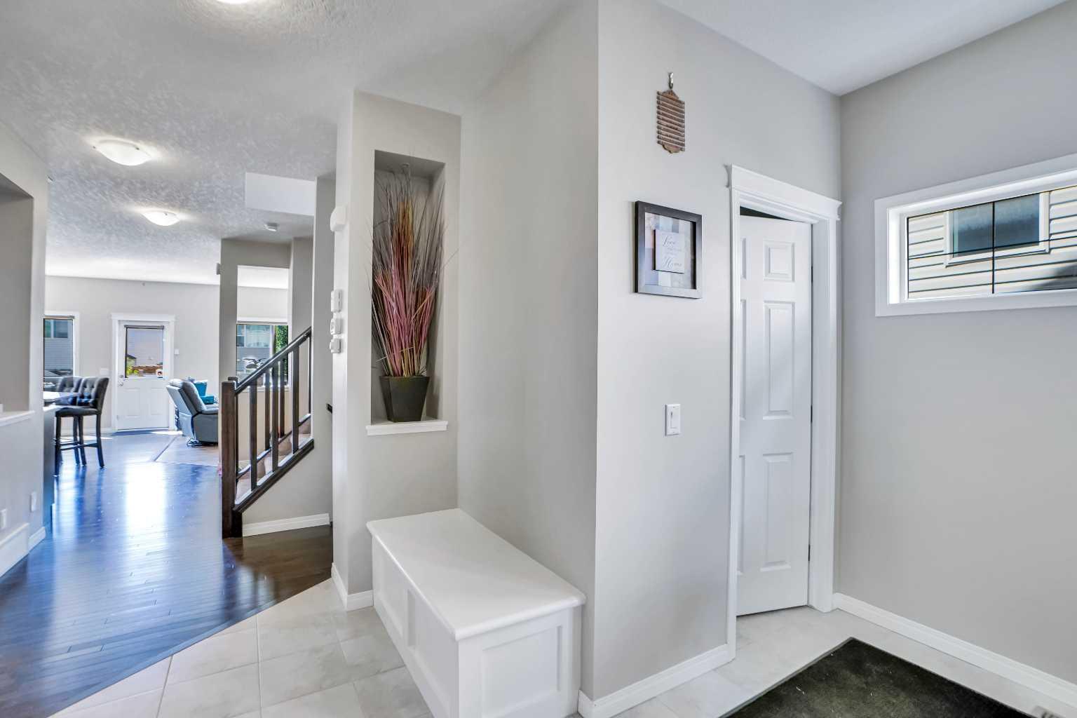 19 Hillcrest Link SW