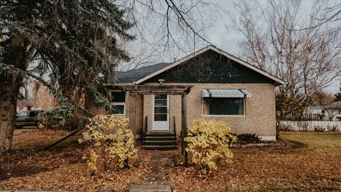 Photo of 317 Grand Avenue, Carmangay, AB T0L 0N0 (MLS # A2355243)