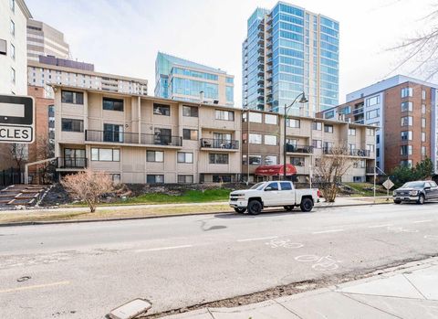 Photo of 821 3 Avenue SW #31, Calgary, AB T2P 0H1 (MLS # A2305048)
