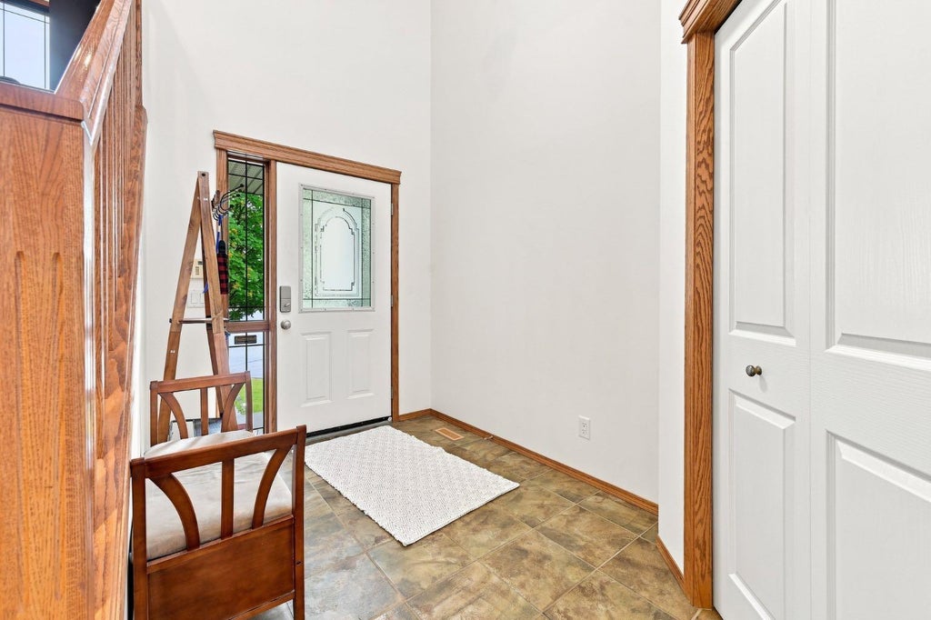 Photo of 32 Tuscany Ravine Crescent NW, Calgary, AB T3L 2X1 (MLS # A2337980)