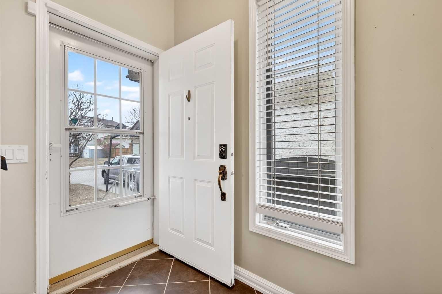111 Sanderling Rise NW