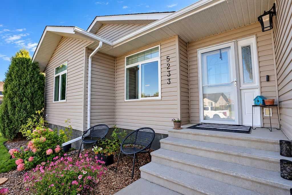 Photo of 5233 64 Street, Vermilion, AB T9X 1X5 (MLS # A2346964)