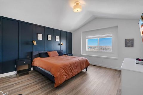 Photo of 118 REUNION Green NW, Airdrie, AB T4B 3X1 (MLS # A2316517)