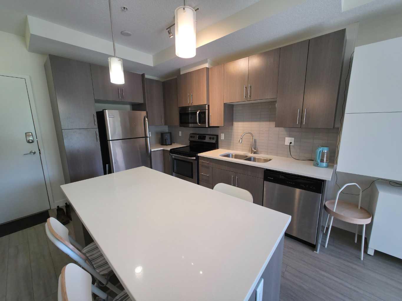 15233 1 Street SE 209