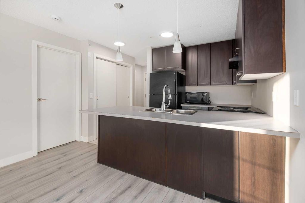 Photo of 35 Richard Court SW #456, Calgary, AB T3E 7N9 (MLS # A2278785)