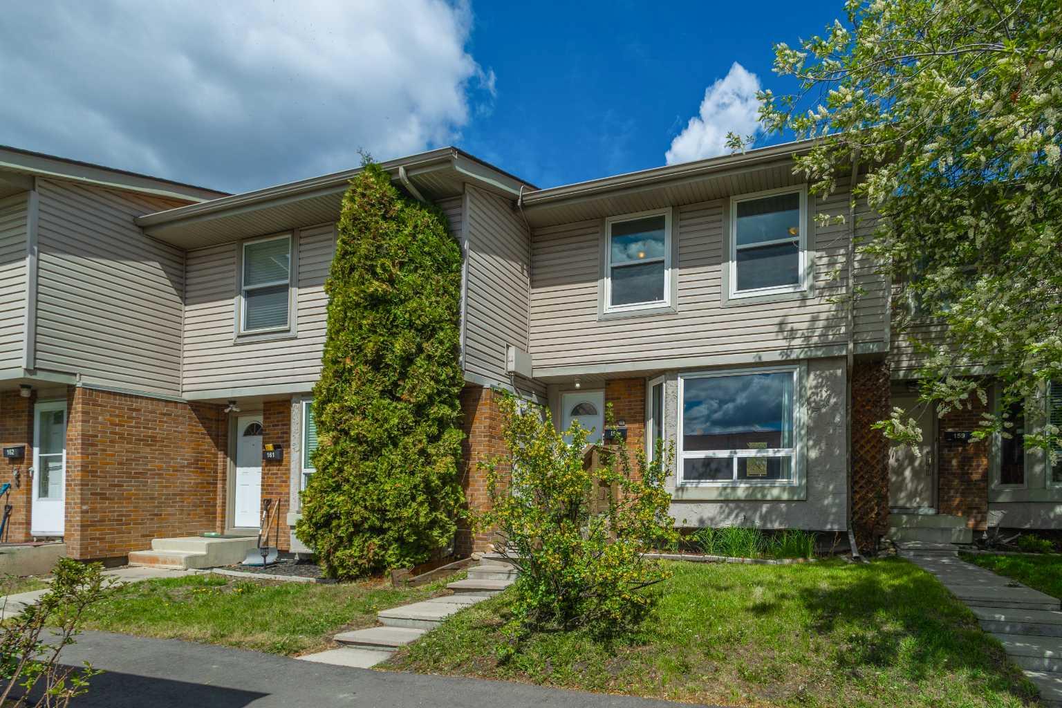 123 Queensland Drive SE 160