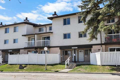 Photo of 3705 Fonda Way SE #57, Calgary, AB T2A 6G9 (MLS # A2336147)
