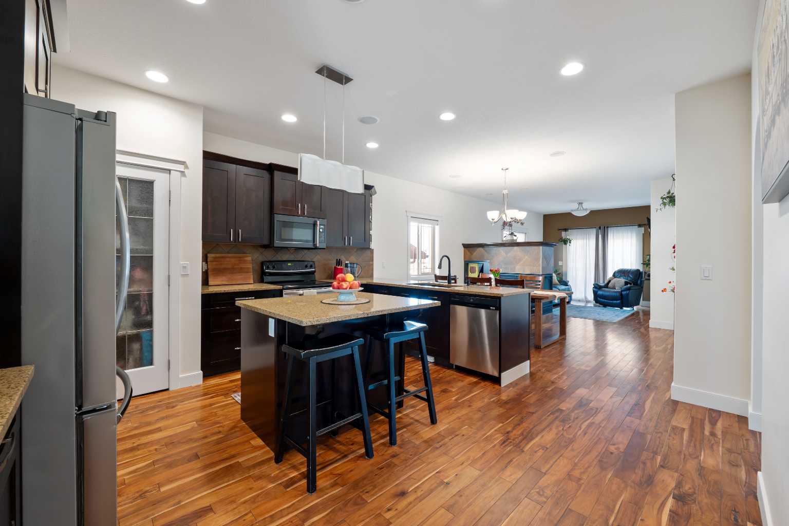 900 Carriage Lane Place 901