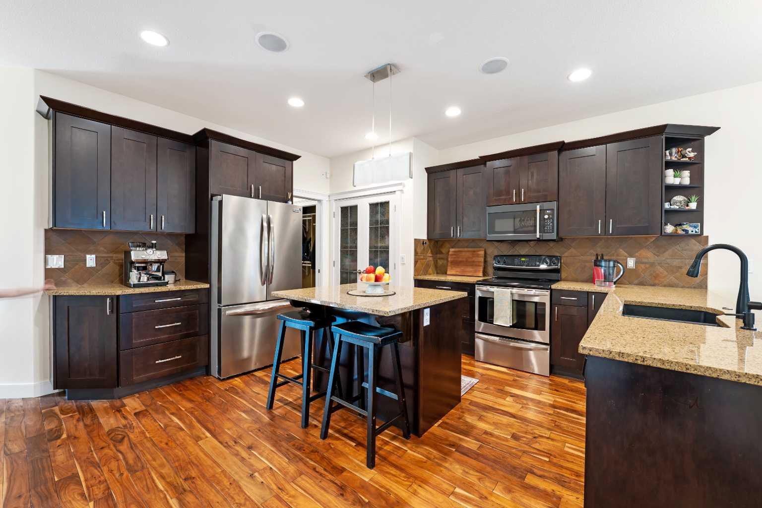 900 Carriage Lane Place 901