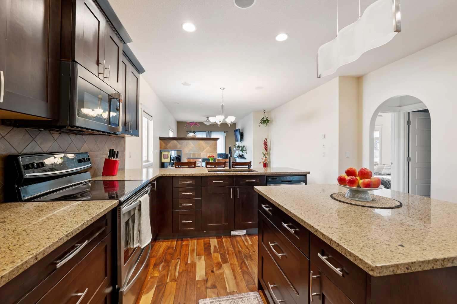 900 Carriage Lane Place 901