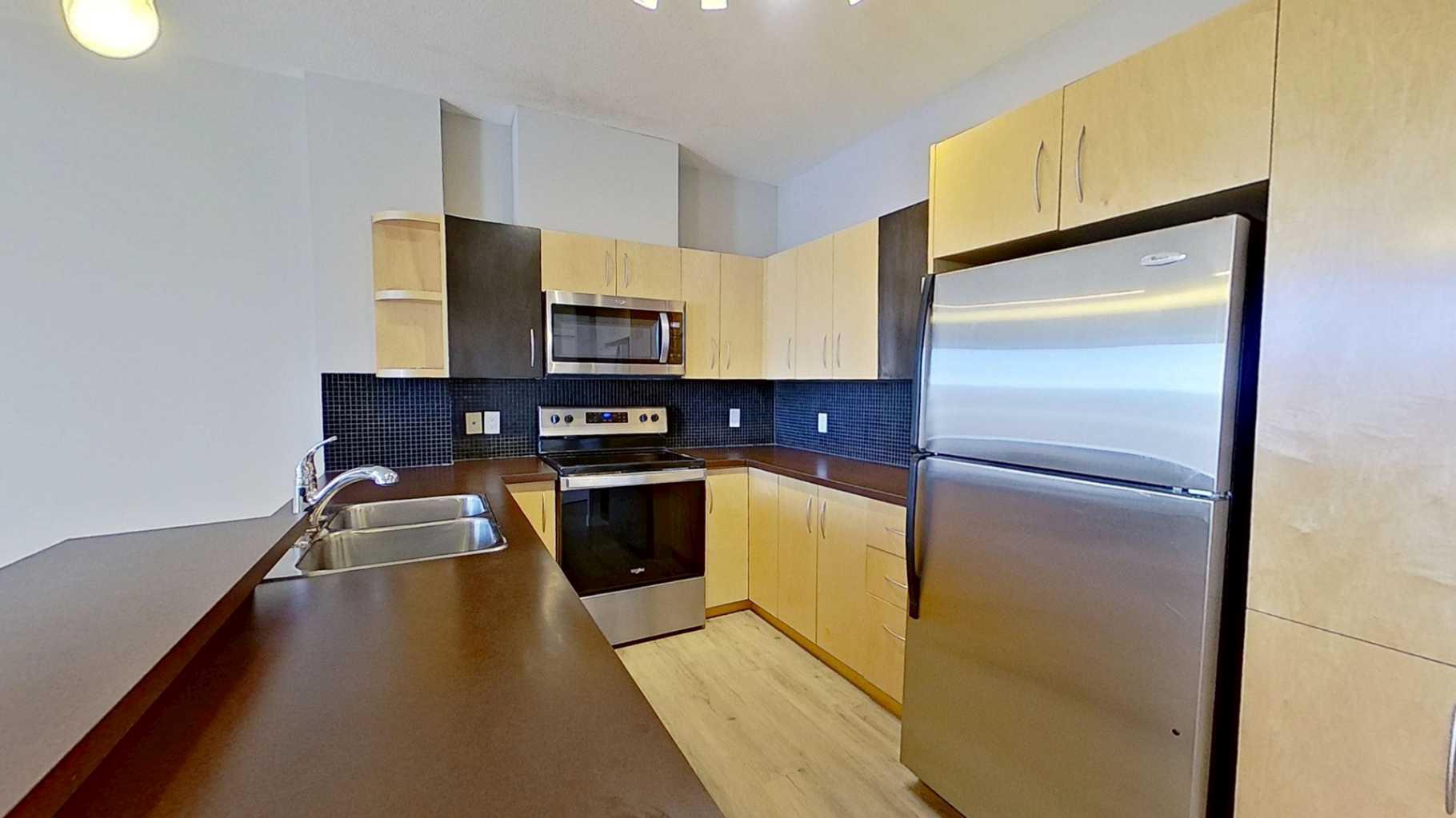 69 Springborough Court SW 121