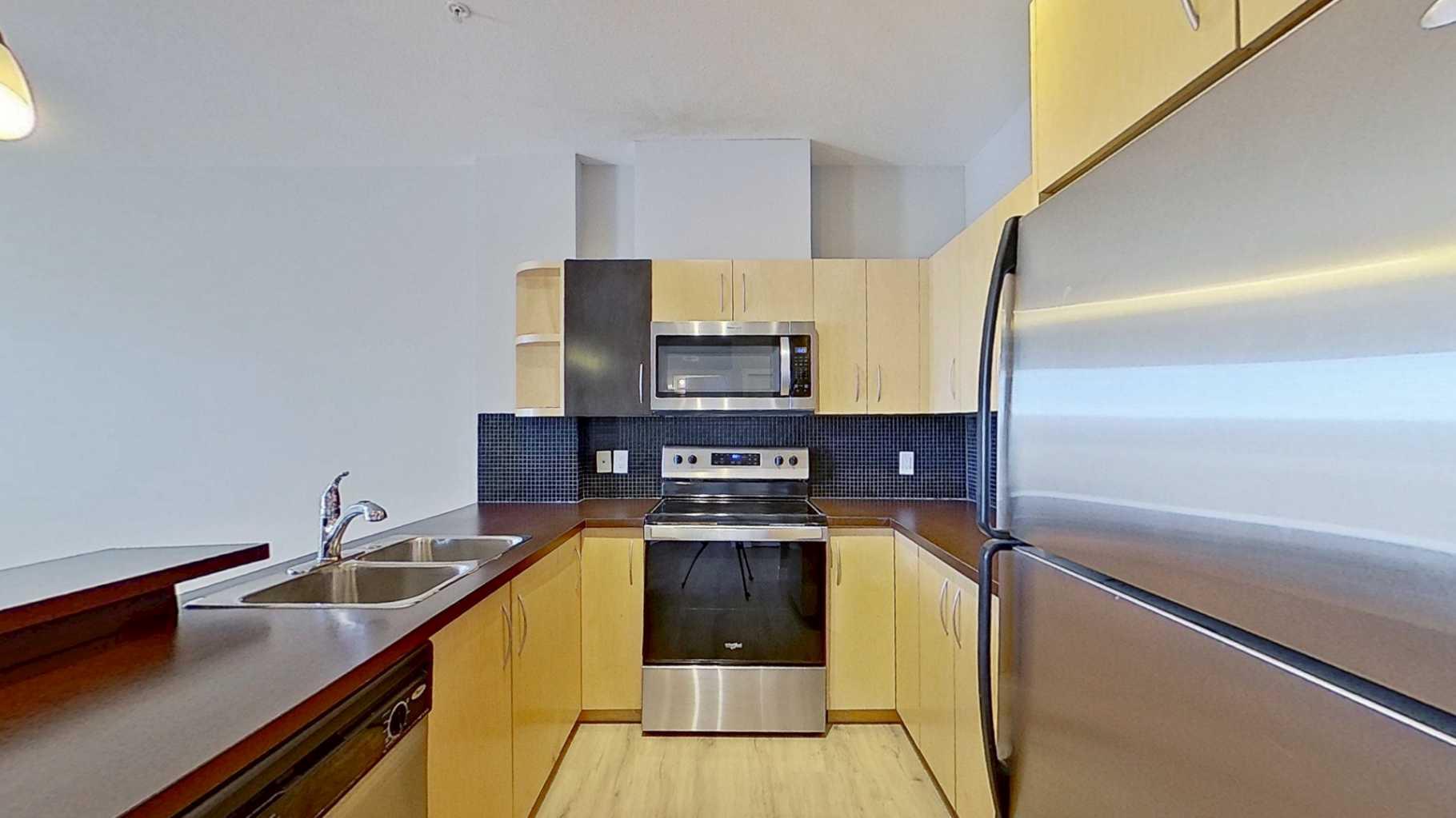 69 Springborough Court SW 121