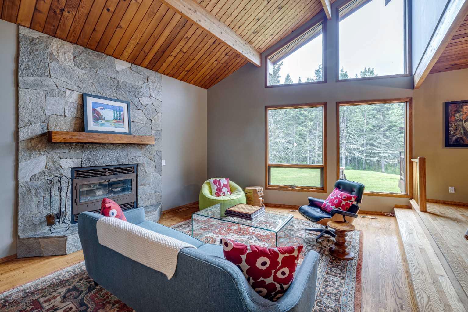 106 Mountain Lion Drive