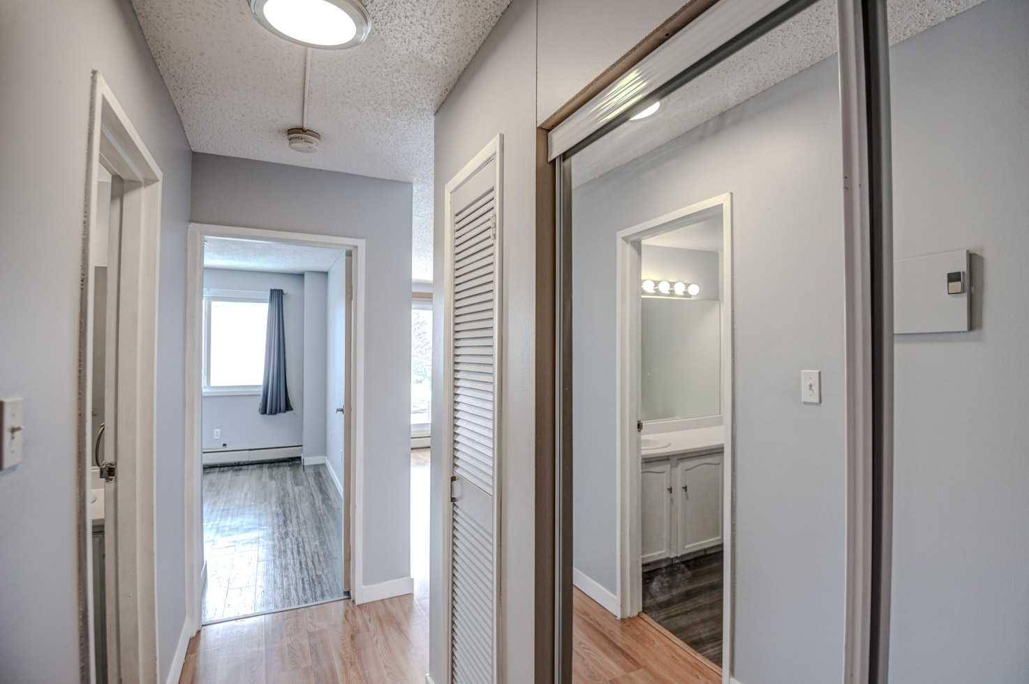 8948 ELbow Drive SW 287