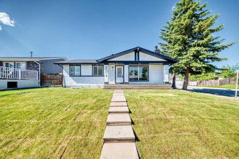 Photo of 704 Malvern Drive NE, Calgary, AB T2A 6B7 (MLS # A2323830)