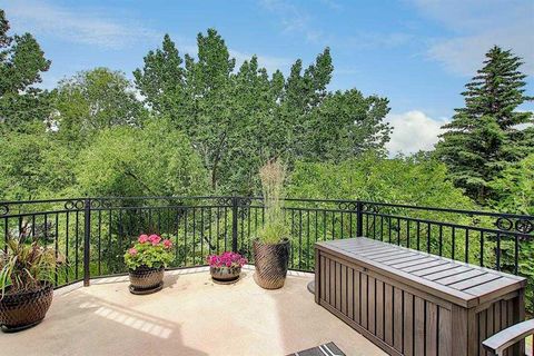 Photo of 400 Eau Claire Avenue SW #5206, Calgary, AB T2P 4X2 (MLS # A2266679)