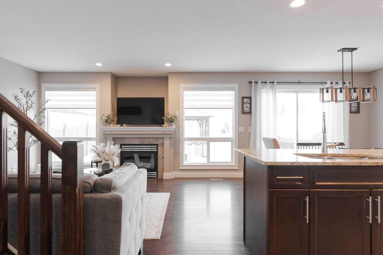 108 Diamondstone Ridge