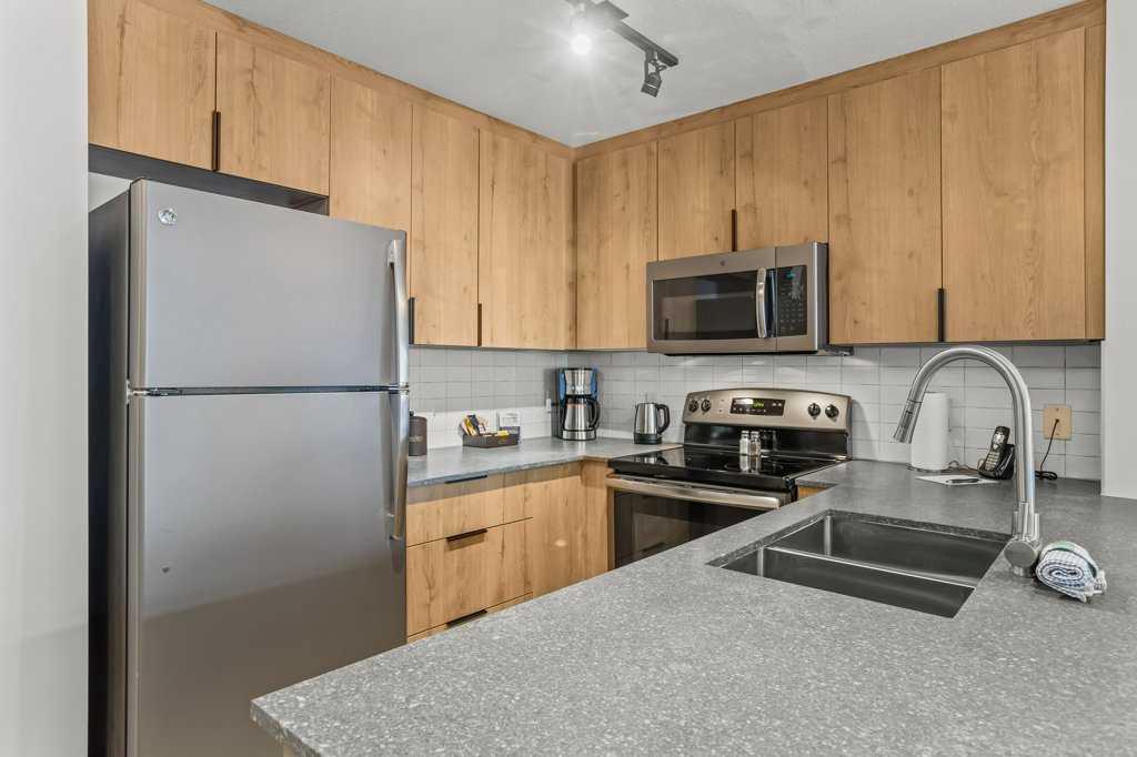 190 Kananaskis Way 109