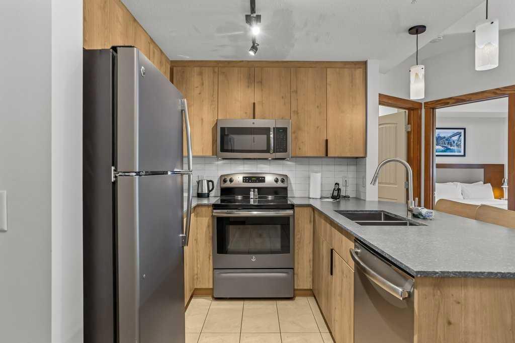 190 Kananaskis Way 109