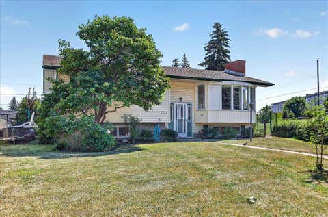 Photo of 7727 Bowcliffe Crescent NW, Calgary, AB T3B 2S6 (MLS # A2328949)