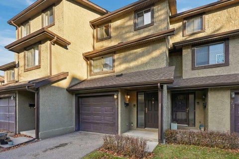 Photo of 69 Glamis Gardens SW, Calgary, AB T3E 6S4 (MLS # A2352743)