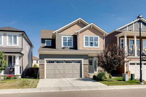 Photo of 208 Osborne Green SW, Airdrie, AB T4B 5E4 (MLS # A2334428)
