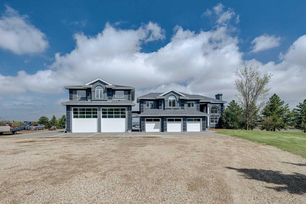 Photo of 4300 Memorial Trail, Sylvan Lake, AB T4S 0R1 (MLS # A2286803)
