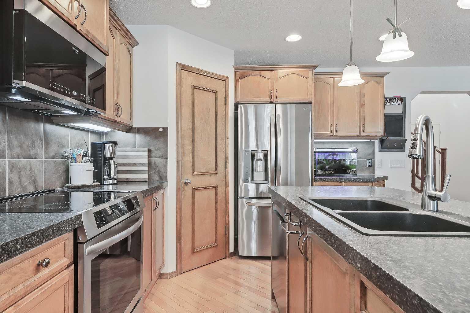 921 Cranston Drive SE