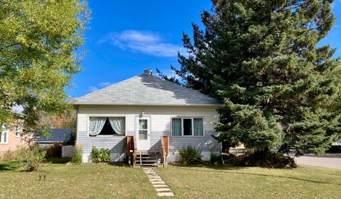 Photo of 12165 21 Avenue, Blairmore, AB T0K 0E0 (MLS # A2349879)