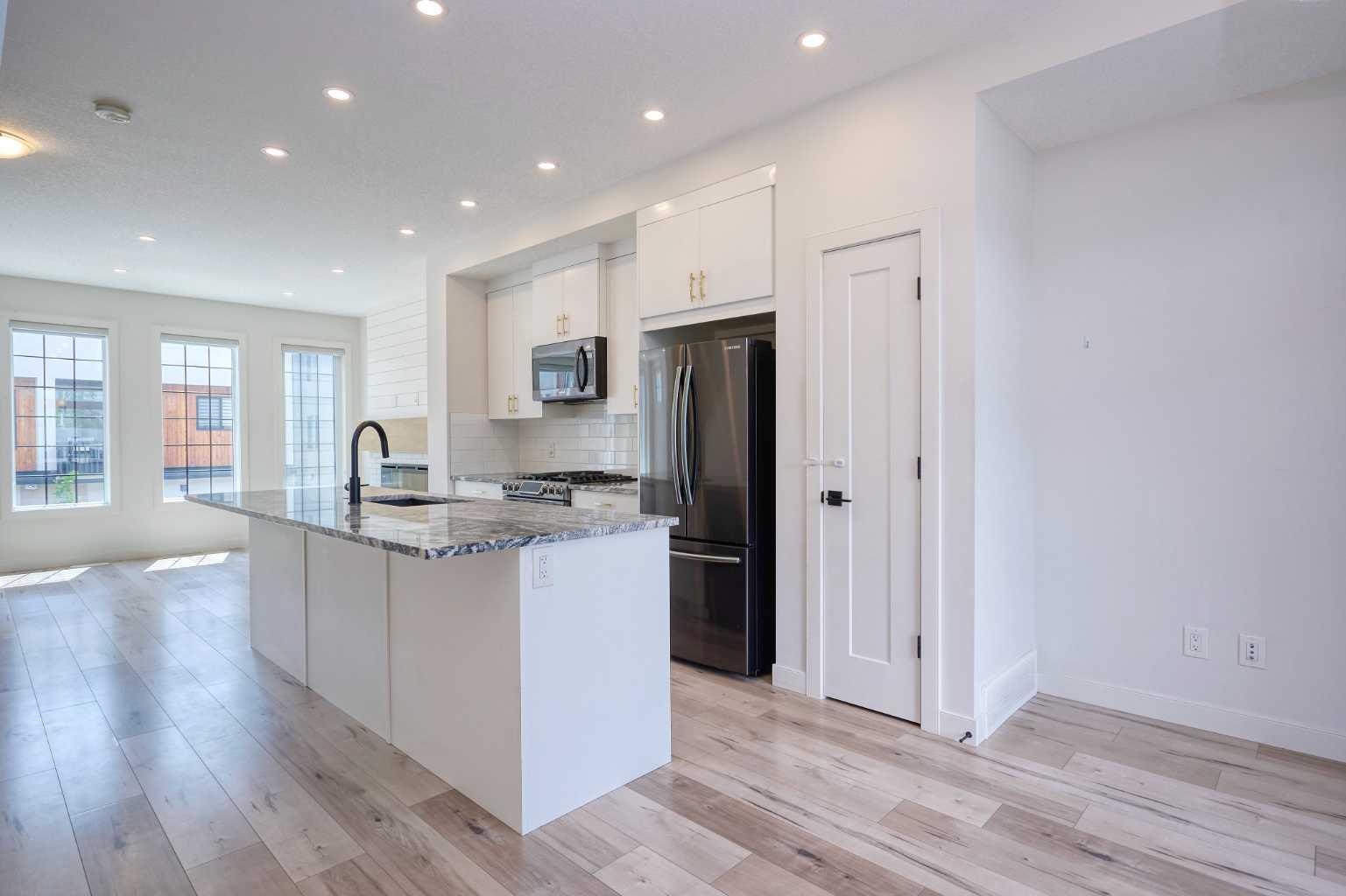 81 Greenbriar Place NW 222