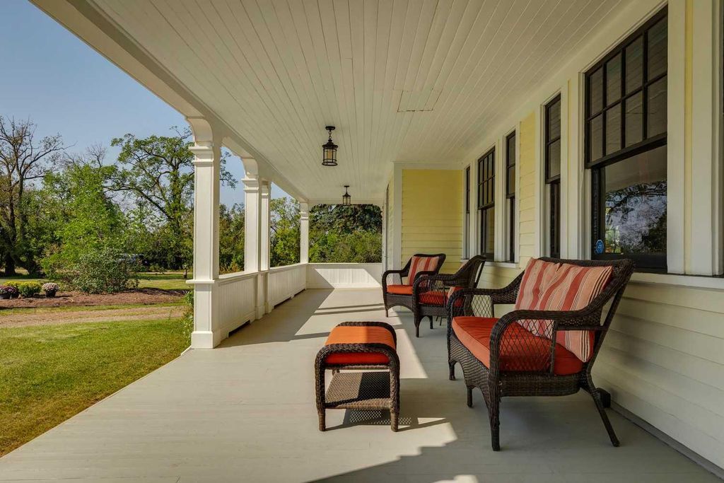 Photo of 141034 Township Road 190, Rural Newell, County of, AB T1R 1B6 (MLS # A2283071)