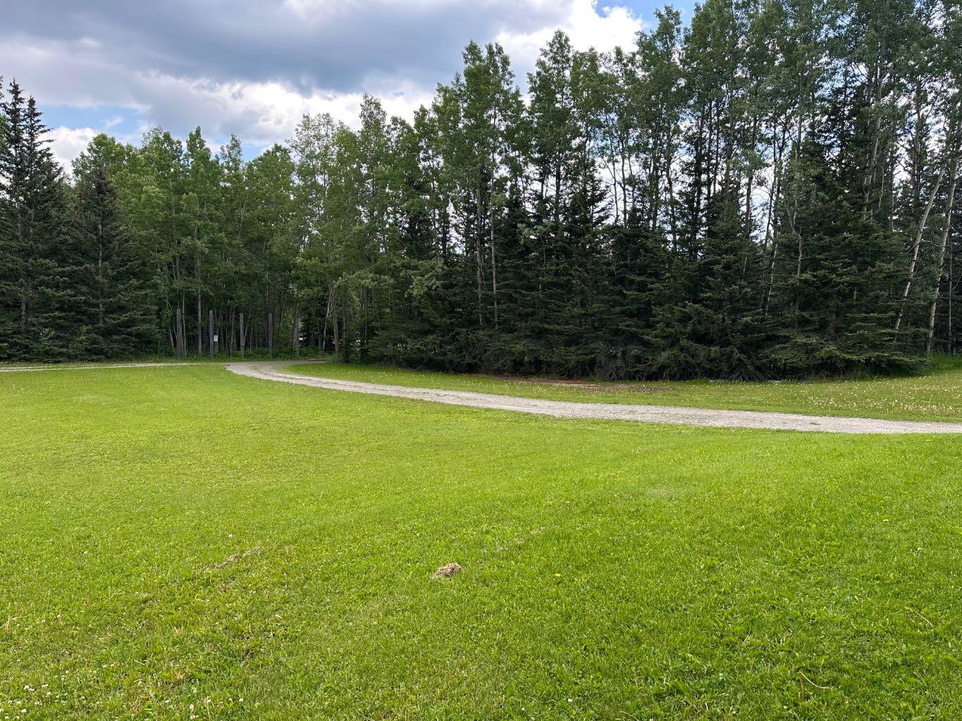 24 Mountain View Park