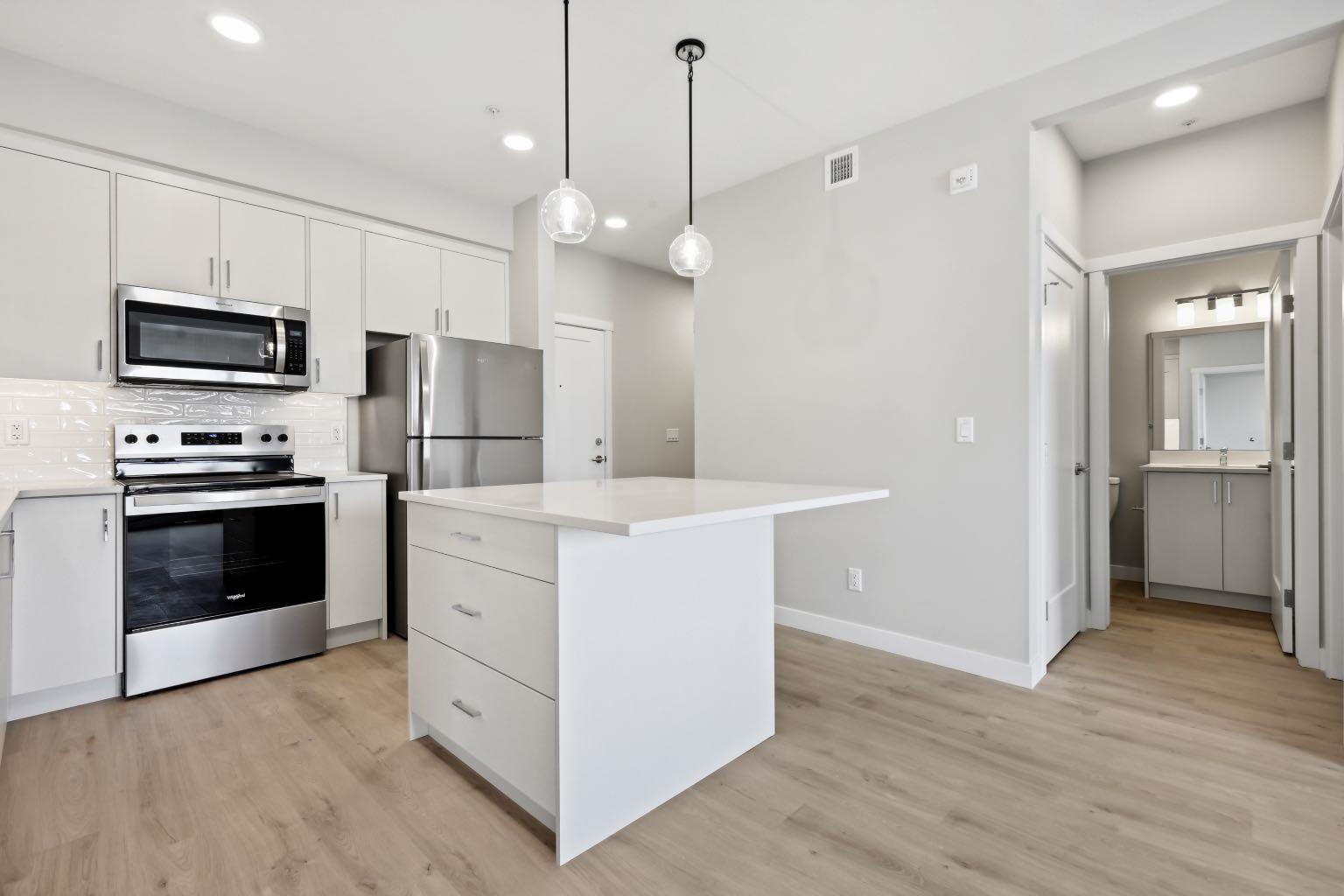 660 Shawnee Square SW 104