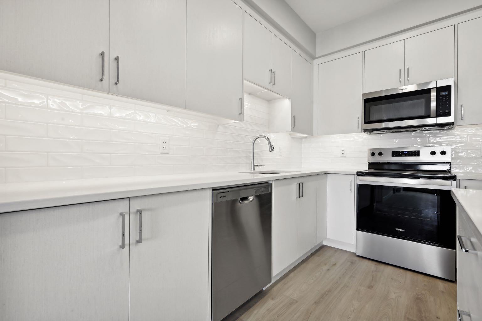 660 Shawnee Square SW 104