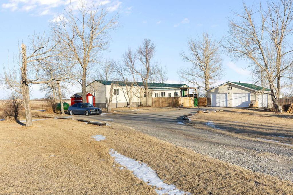 Photo of 245042 Range Road 251 Range, Rural Wheatland County, AB T0J 0P1 (MLS # A2291592)
