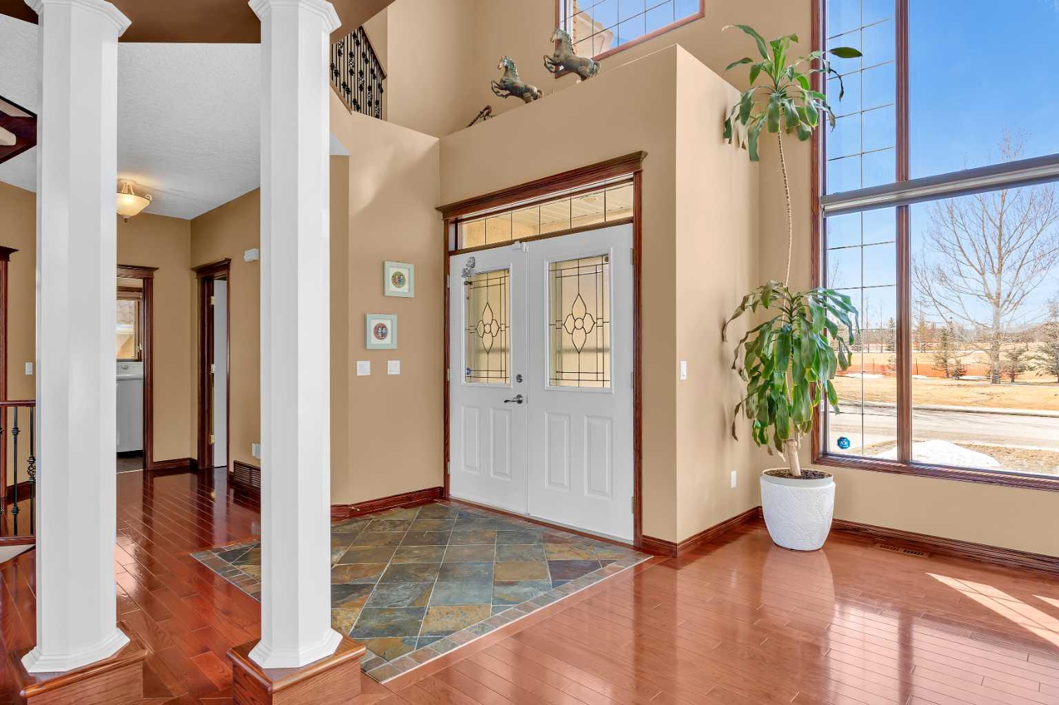 10409 Hamptons Boulevard NW