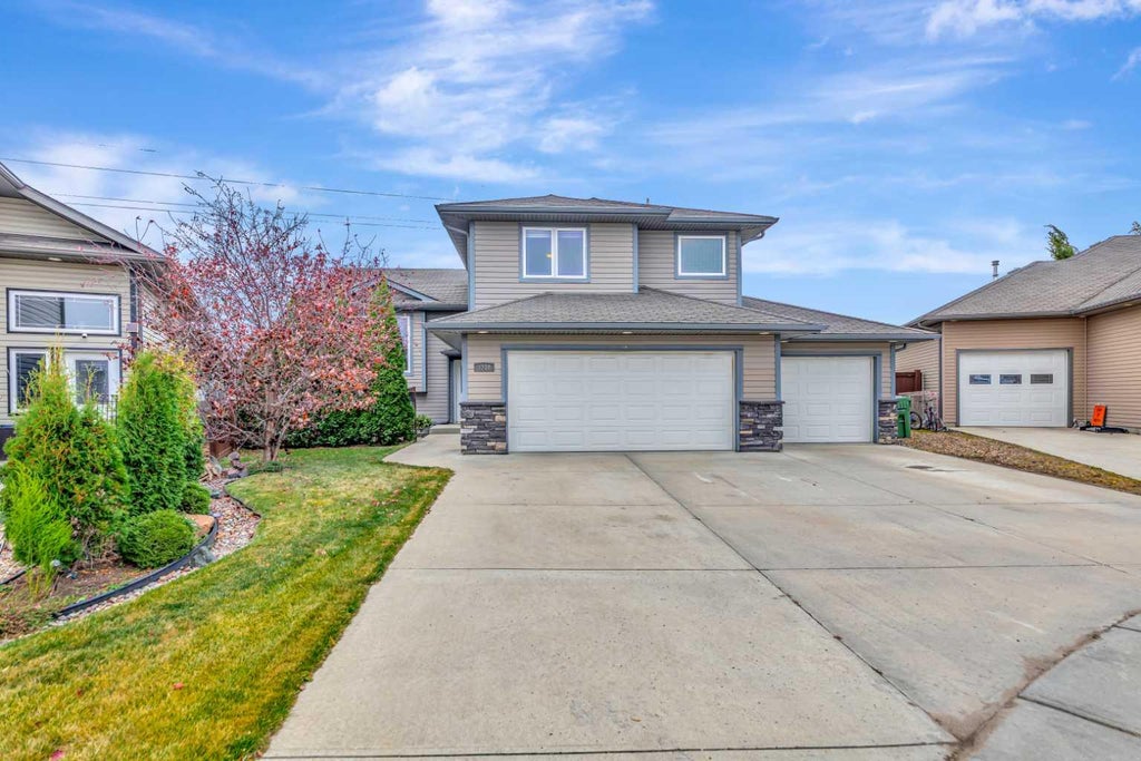 Photo of 4210 74 Avenue, Lloydminster, AB T9V 3H7 (MLS # A2352058)