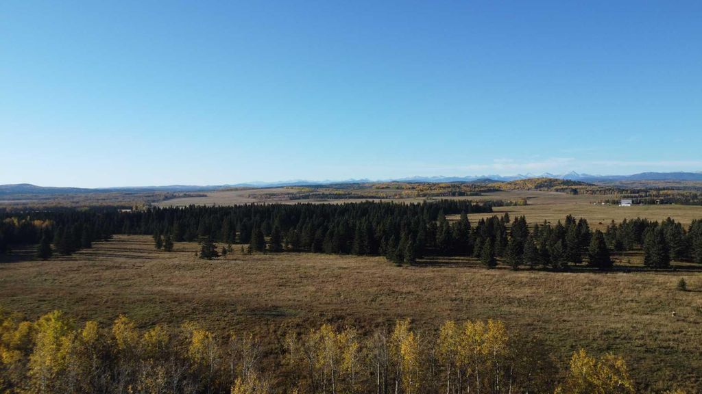 Photo of NE-17-24-04-W05M, Rural Rocky View County, AB T3Z 0B8 (MLS # A2266323)