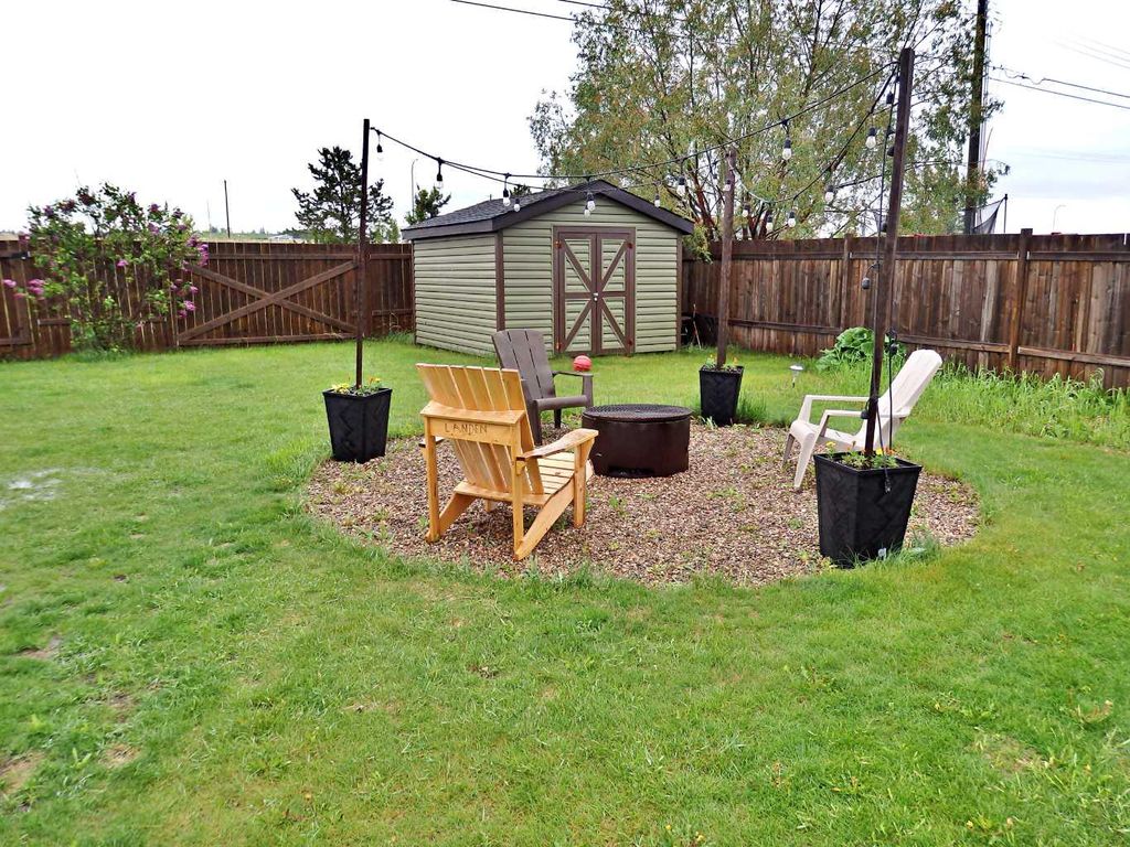 Photo of 5007 44 Avenue, Vermilion, AB T9X 0A9 (MLS # A2316026)
