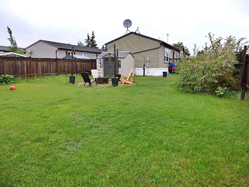 Photo of 5007 44 Avenue, Vermilion, AB T9X 0A9 (MLS # A2316026)