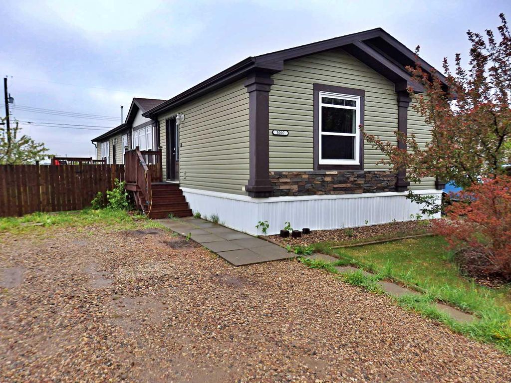 Photo of 5007 44 Avenue, Vermilion, AB T9X 0A9 (MLS # A2316026)