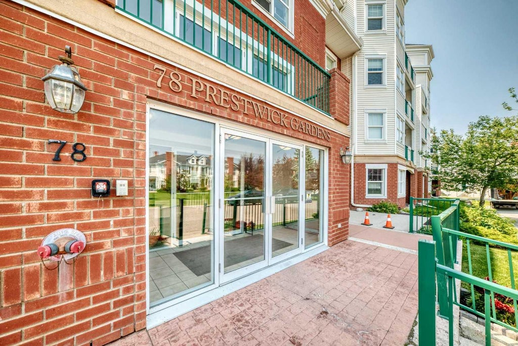Photo of 78 Prestwick Gardens SE #210, Calgary, AB T2Z 3V2 (MLS # A2330434)
