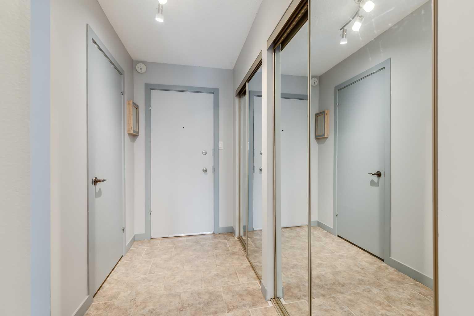 507 57 Avenue SW 208