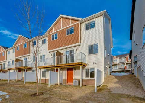 Photo of 14 Pantego Lane NW, Calgary, AB T3K 0T1 (MLS # A2299939)