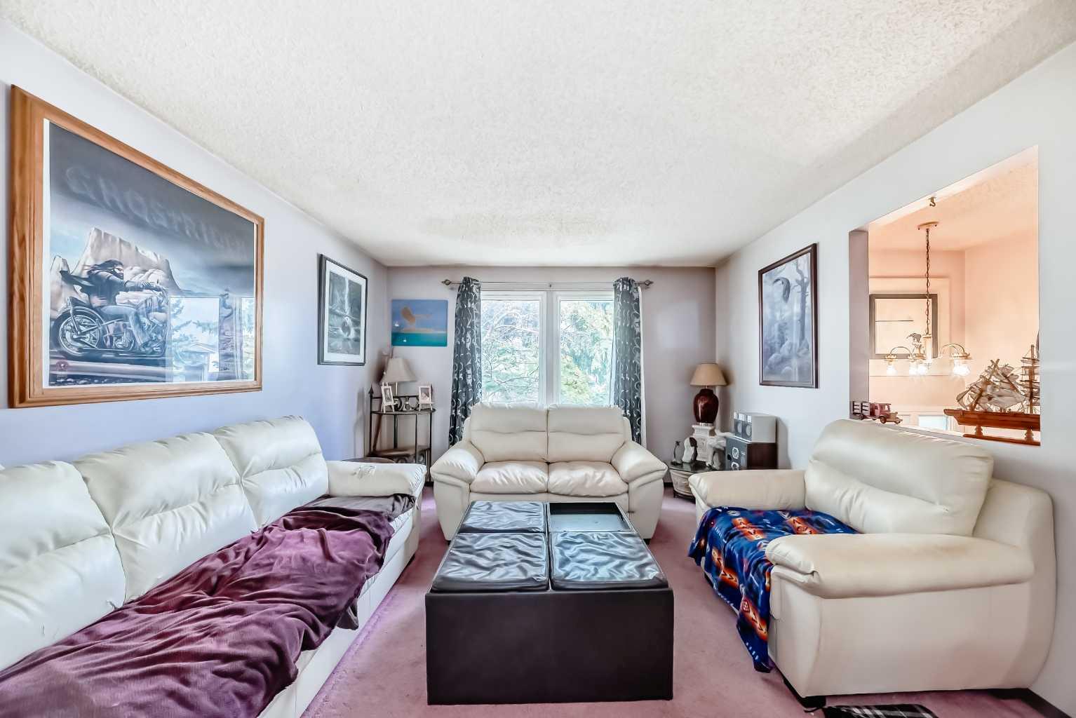 52 Castlebrook Rise NE