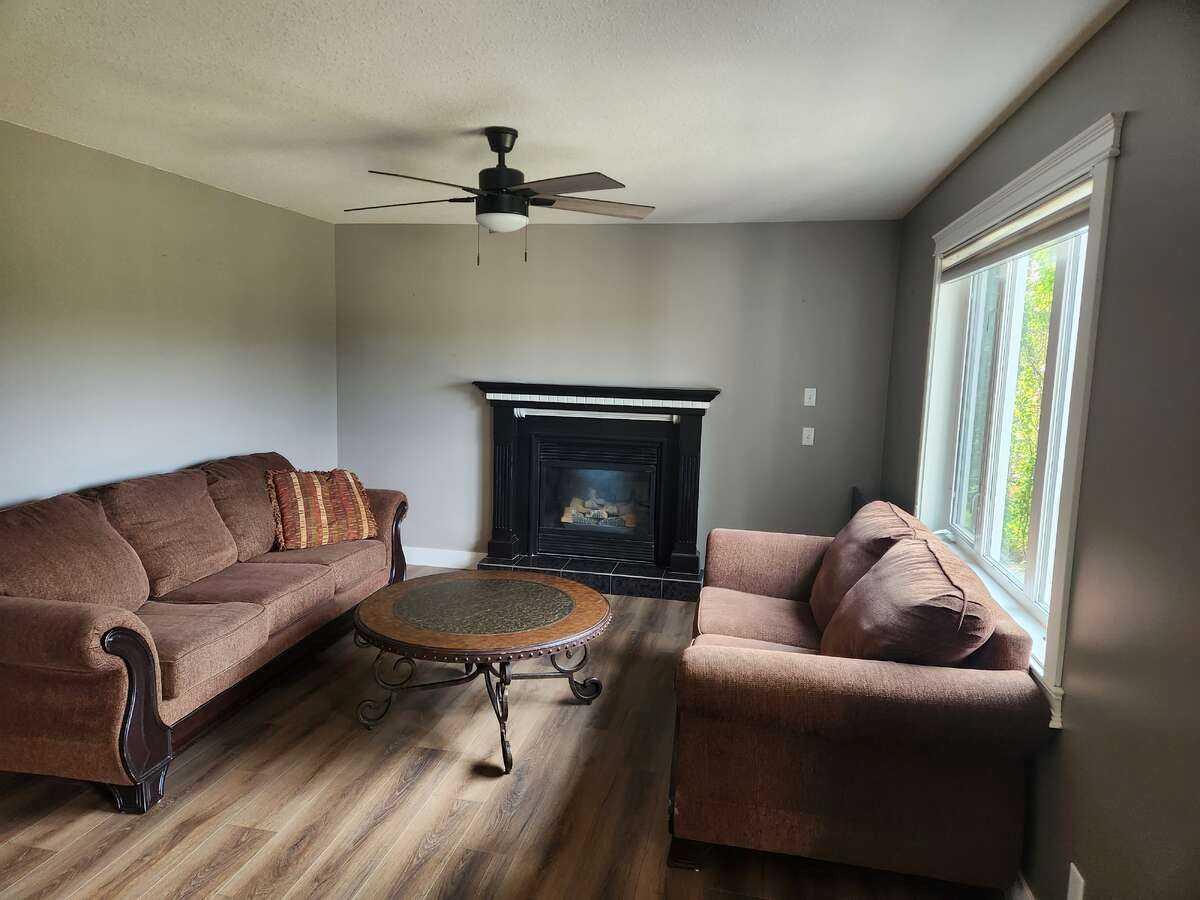 6 Aspen Landing