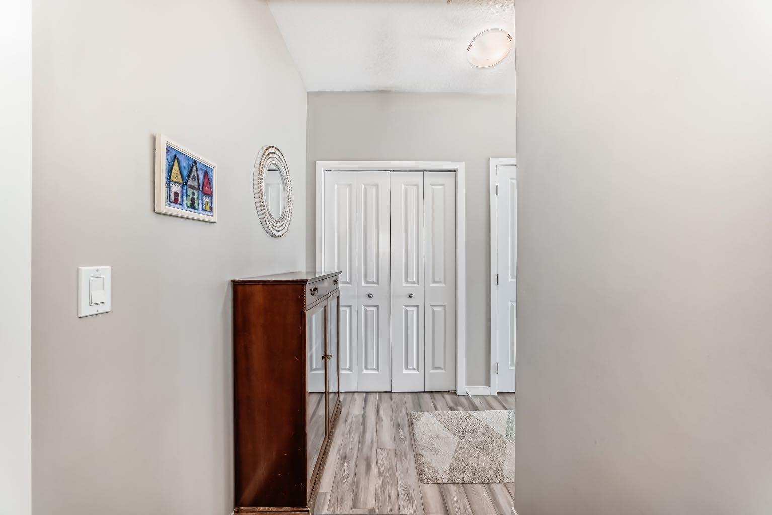 10 Mahogany Mews SE 204