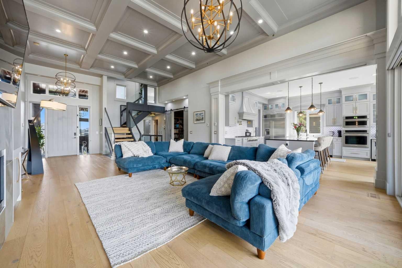 7 Kautz Close