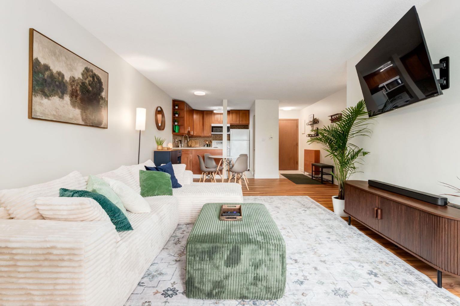 1001 68 Avenue SW 307